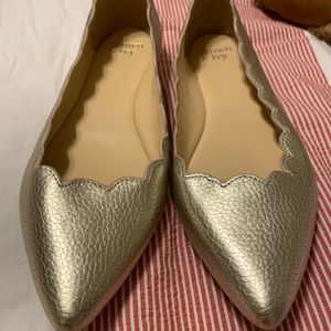 Crown and Ivy Scalloped Flats